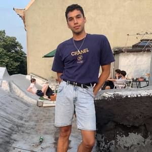 Meet your Posher, D.j.